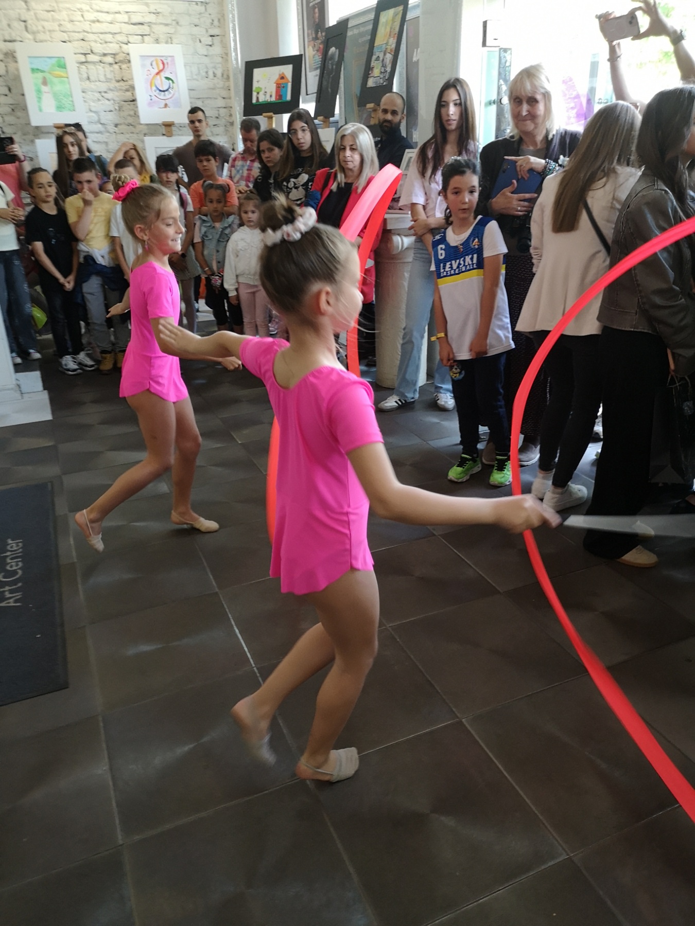 Студио за изобразително изкуство- изложба и детски празник- 01.06.2025- Сити Марк Арт Център