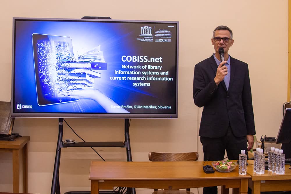 Участие с презентация в семинара Кобис дни в България